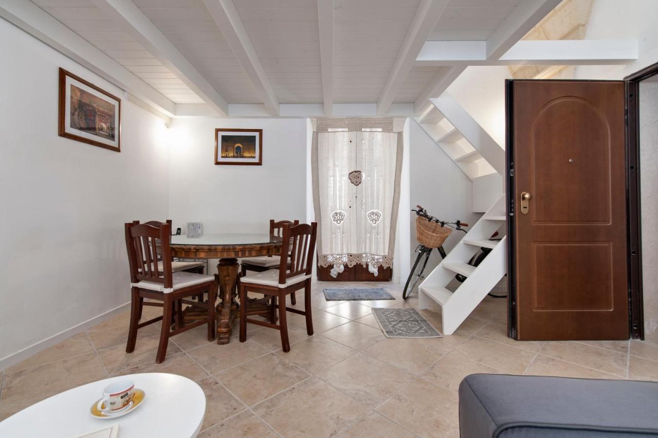Mesagnesi 6 - Loft Centro Storico Sit Daire Lecce Dış mekan fotoğraf